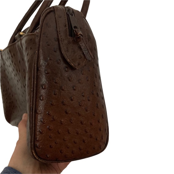 Giani Bernini Crossbody - Picture 5 of 13